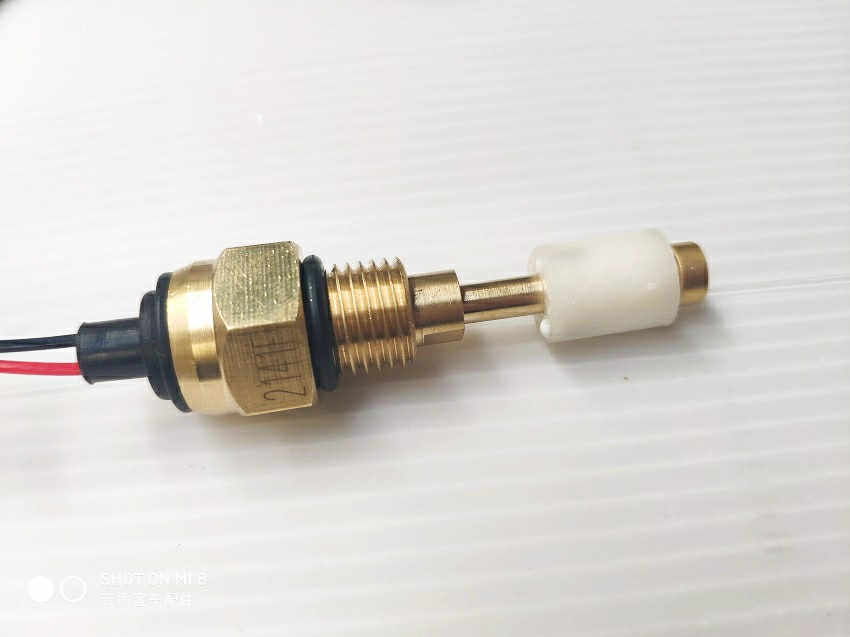 เหมาะสำหรับอะไหล่รถบัสยูทง สวิ - Water Alarm Sensor บทวิจารณ์และราคา
